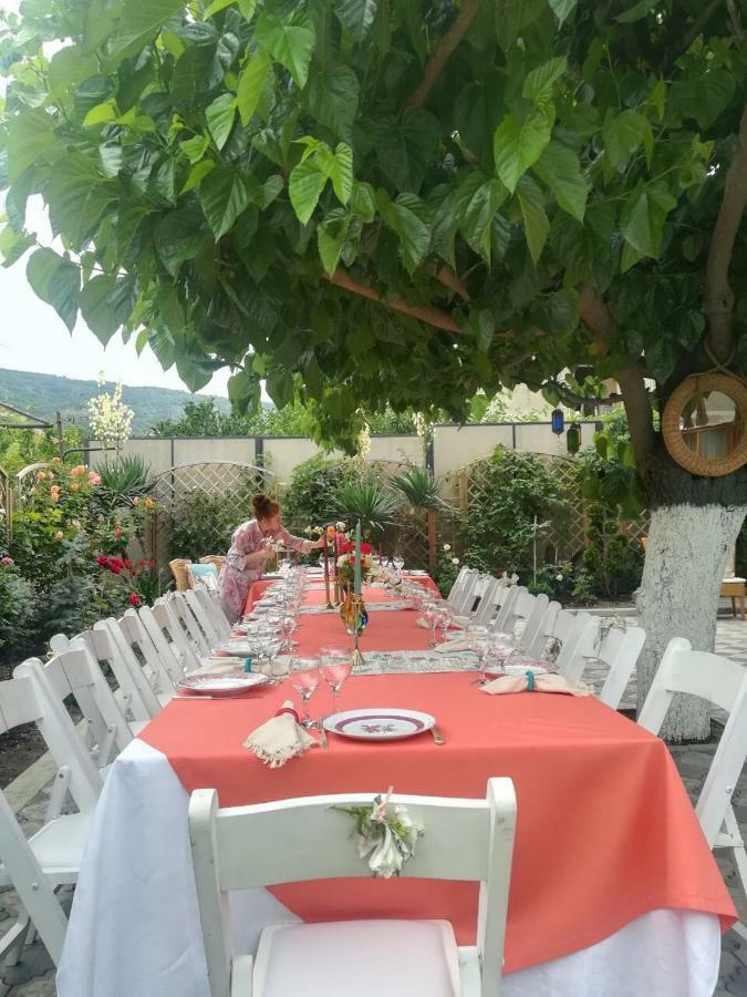 My Garden Hotel Tbilisi Luaran gambar