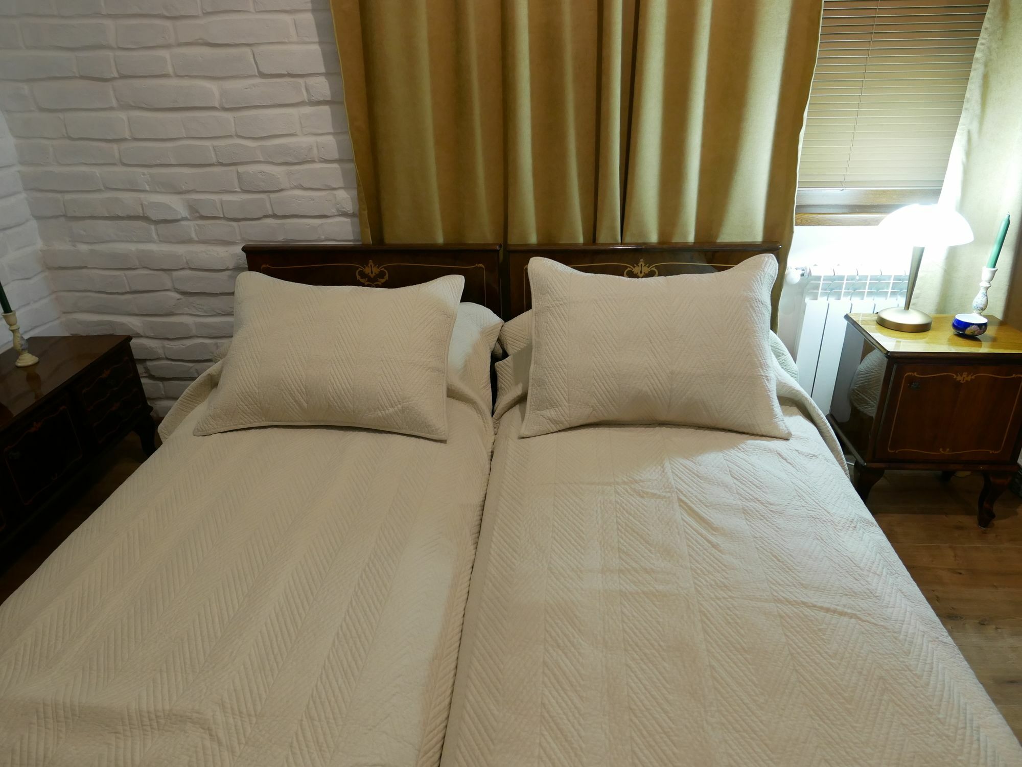 My Garden Hotel Tbilisi Luaran gambar