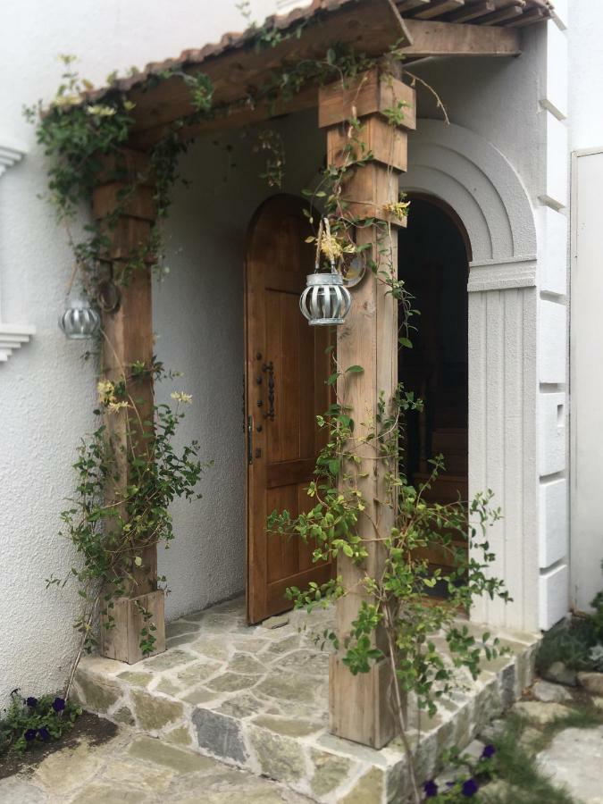 My Garden Hotel Tbilisi Luaran gambar